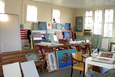 studio1.jpg (27255 bytes)